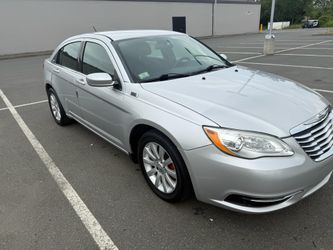 2012 Chrysler 200