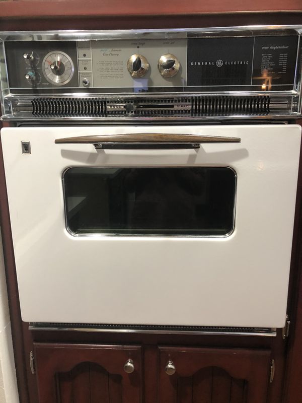 1970 Vintage stove. Great condition. Works perfectly. for Sale in