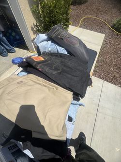 Selling Over 30 Pair Of Jeans All In Excellent Condition