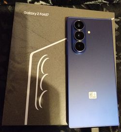 Z Fold 7 - Unlocked