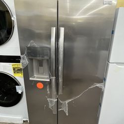 Frigidaire Gallery 36” Side By Side 