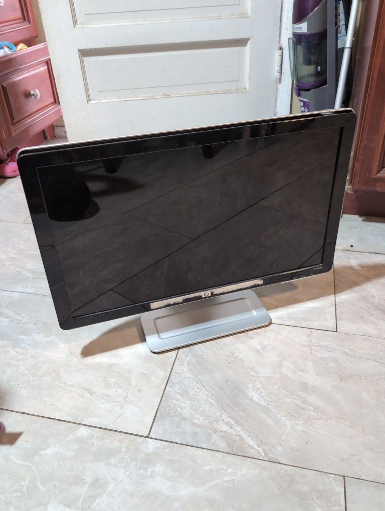 23 Inch Computer Monitor 
