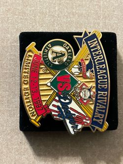 LIMITED EDITION INTERLEAGUE RIVALRY PIN