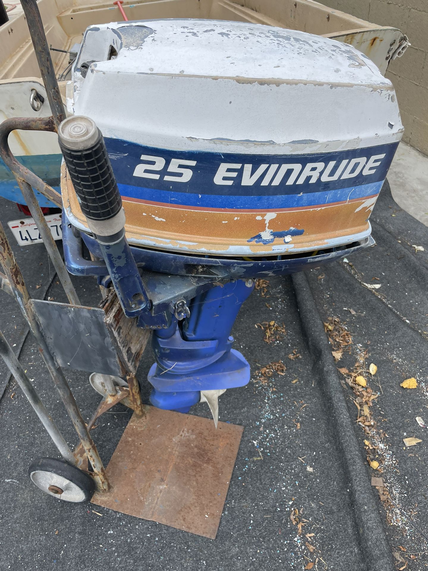 25 Evinrude 2 Stroke Outboard Boat Motor