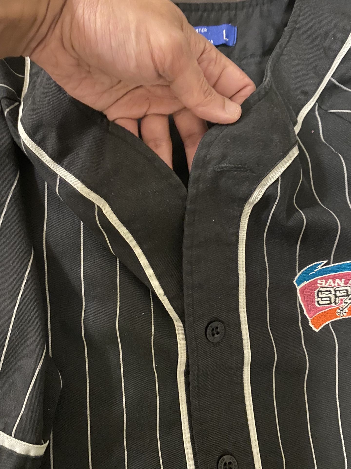 Spurs Baseball Jersey for Sale in San Antonio, TX - OfferUp