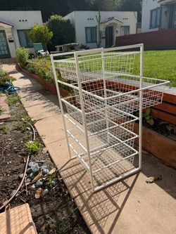 White Metal Wire Basket Closet Organizer / Storage Rack