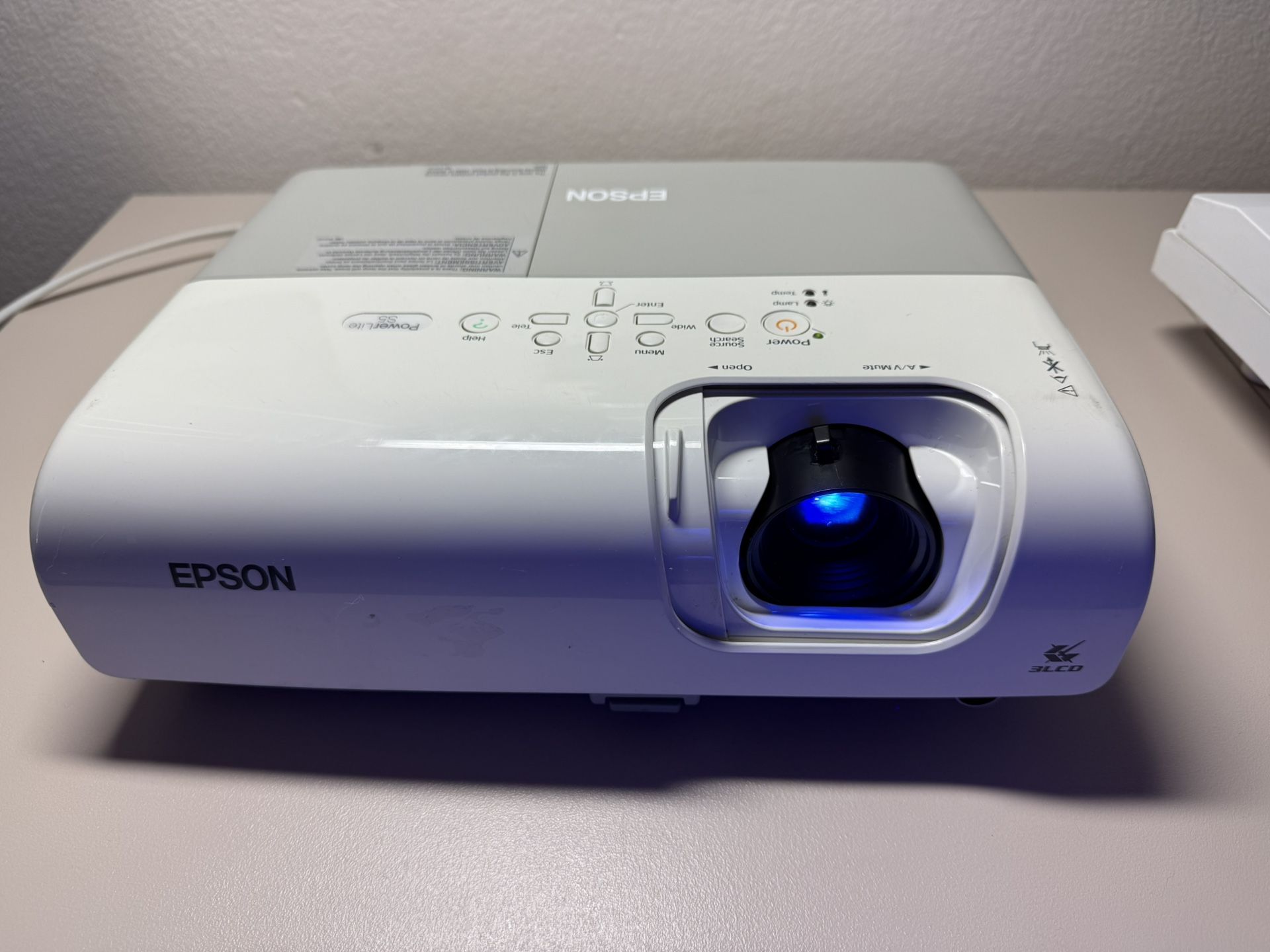 Working PowerLite S5 Projector