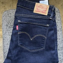 Levi Skinny Jeans
