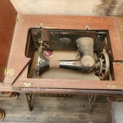 Sewing Machine 