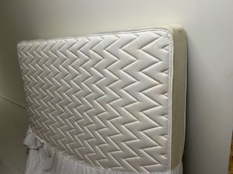 Queen mattress
