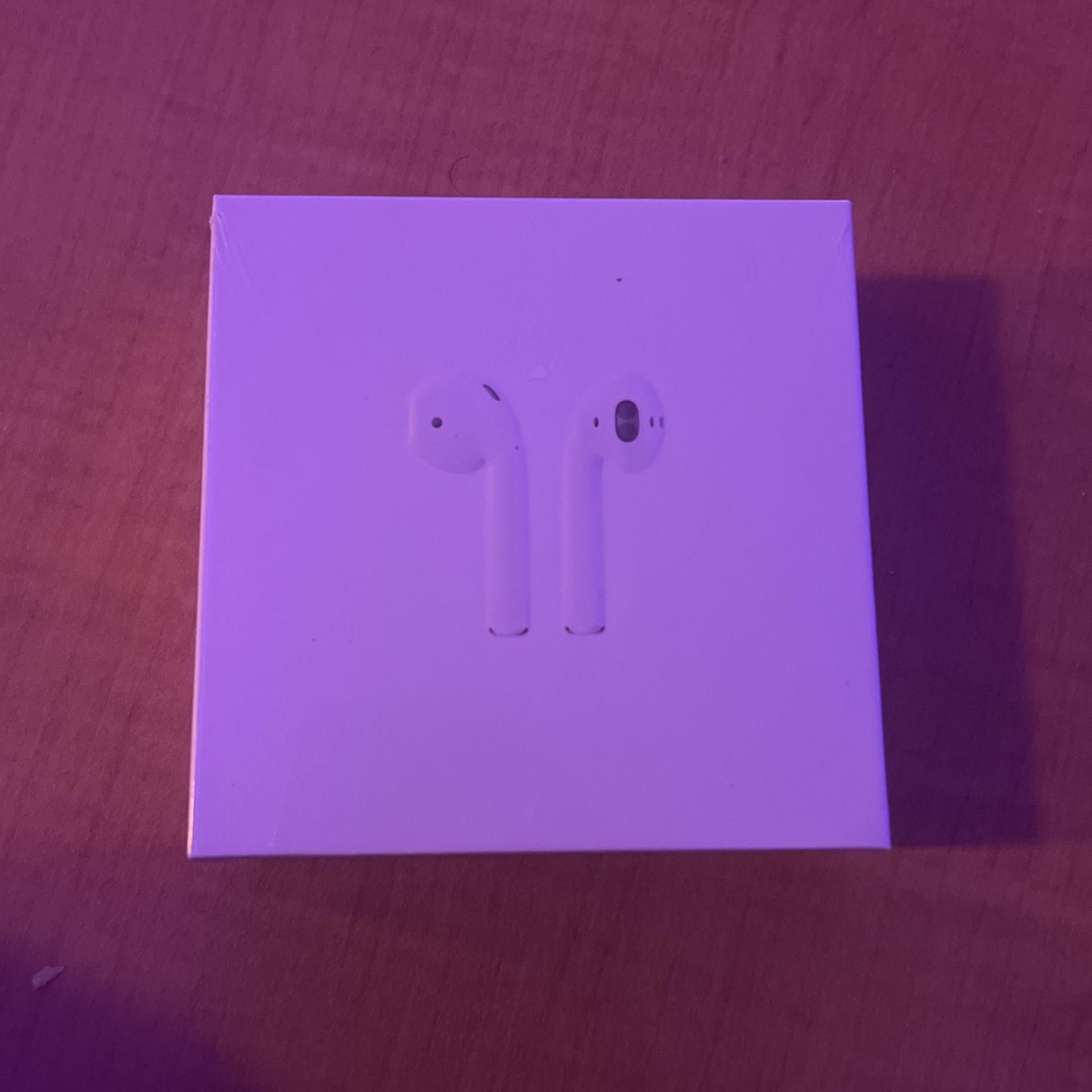 Apple AirPods 2nd Generation 