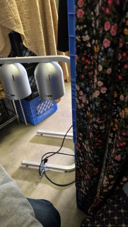Food warmer clean like new retail    $140  sell for   $60