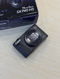 Canon Sx740hs
