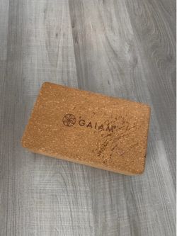 1 Gaiam yoga block