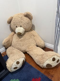 Huge Costco Bear *Very clean*