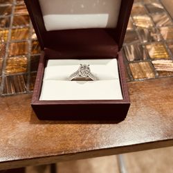 Engagement Ring (14-Karat)