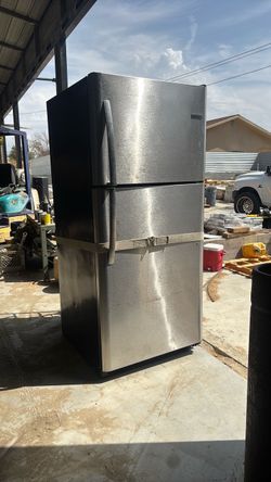 Frigidaire fridge