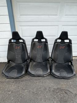 Can-Am x3 seats