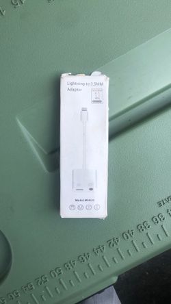 iPhone adapter