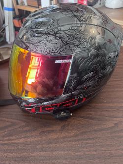 Small size motorcycle helmet