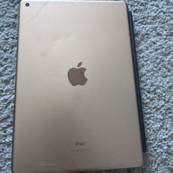 Apple iPad w/ Keyboard Case – For Parts/Repair – $60