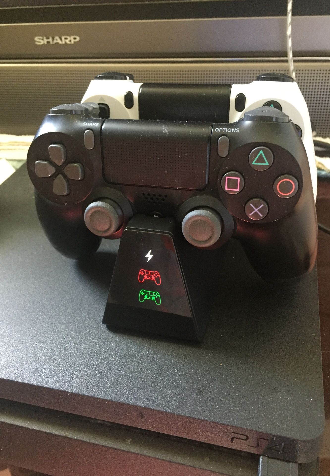 PS4 control charger