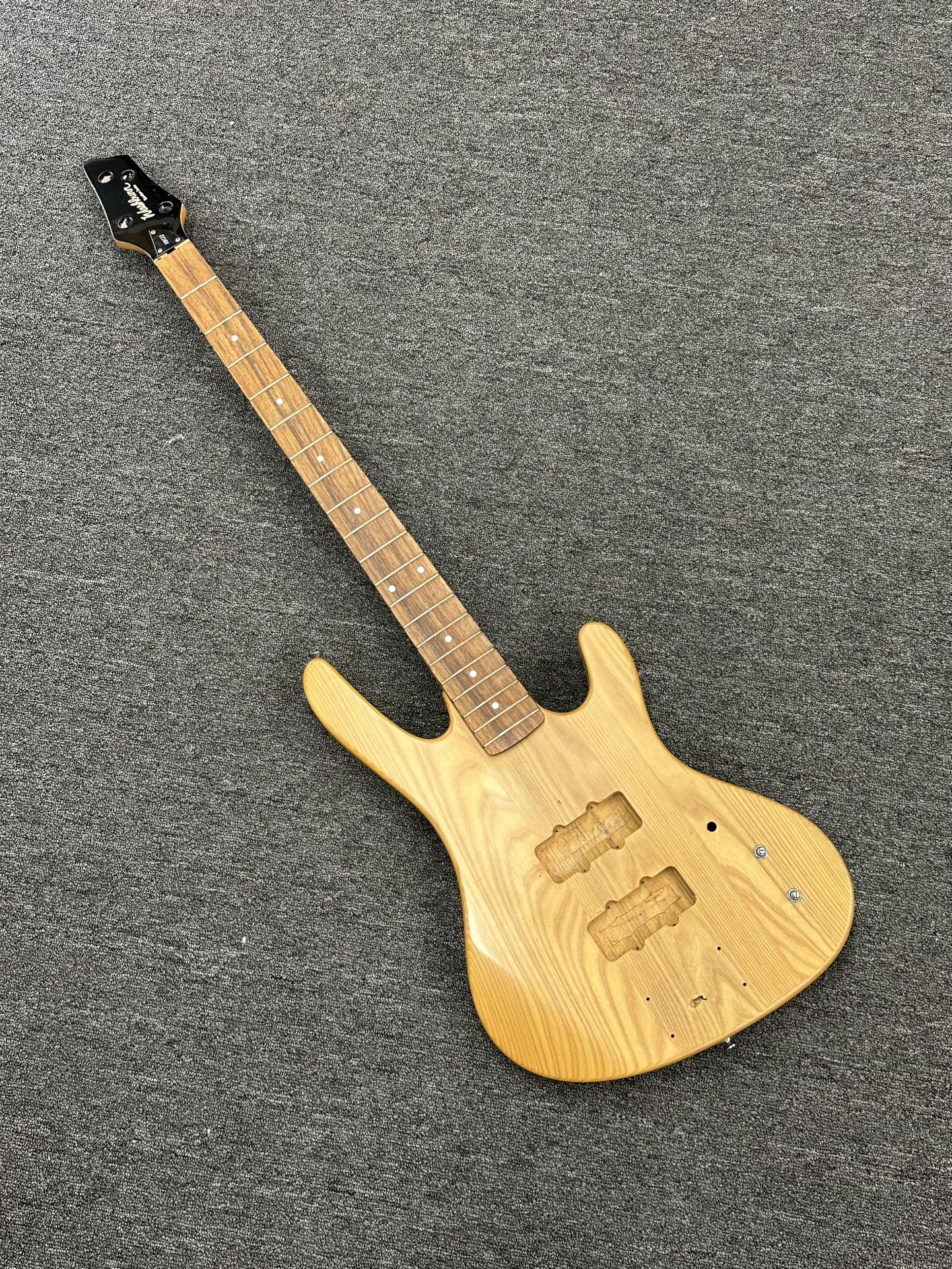 Washburn Pro XB-122 ~ Bantam Series Bass ~ Natural Handcrafted 