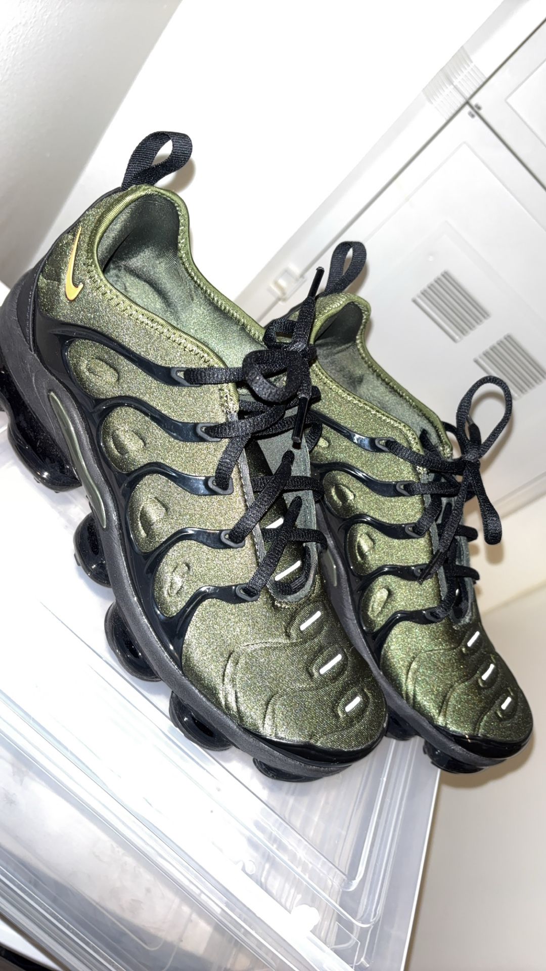 Nike Air VaporMax Plus 'Rough Green' Mens