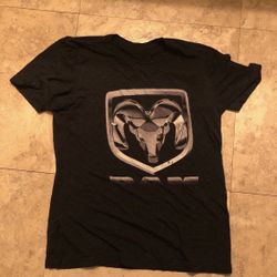 Dodge Ram Truck Shirt Size Men’s Medium 