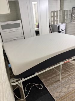 Full size mattress