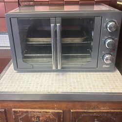 Oster Large Countertop French Door Oven