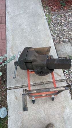 Morgan Chicago workshop vice grip