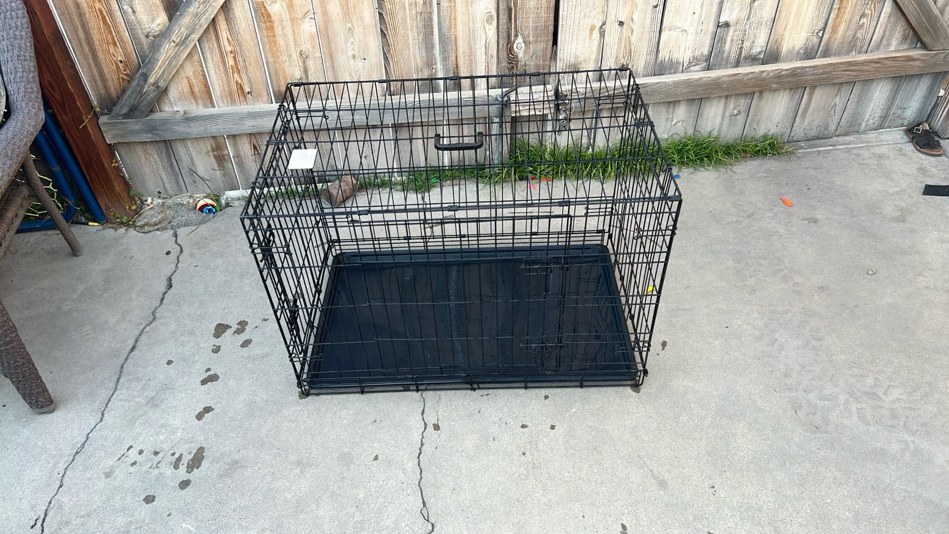Pet Cage 35”1/2 X 22” 1/2