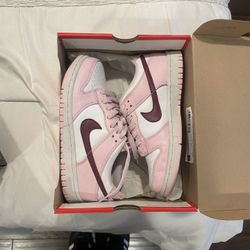 pink foam dunks