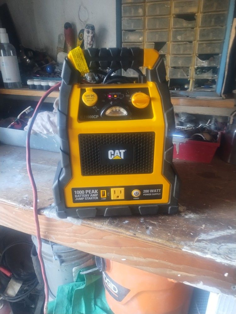Thousand Peak Battery Amp Jump Starter