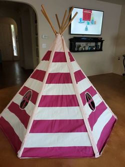 Big Teepee Whit Lights