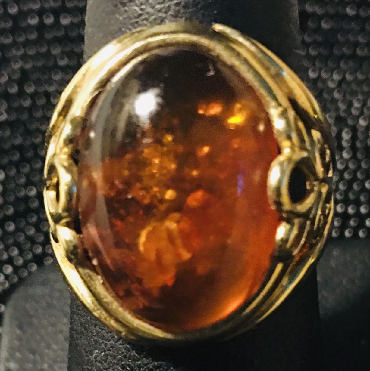 14k Vintage Large Baltic Amber Ring