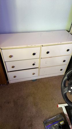 Dresser