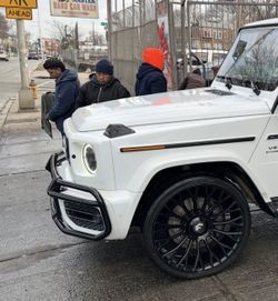  24" Forgiato NB6-M With Tires (Gloss Black) Off  2019 -2025 Mercedes-Benz G-Wagon
