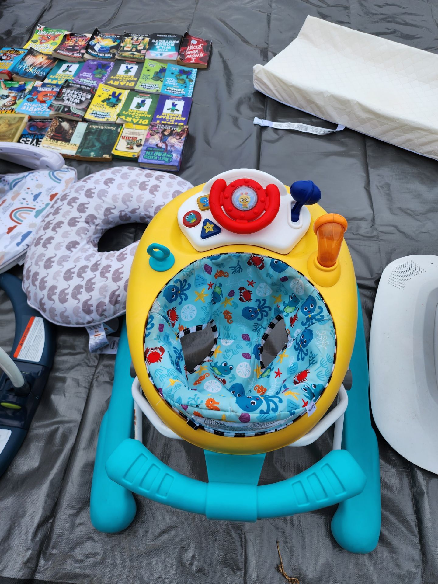 Baby walker and collapsible jumper