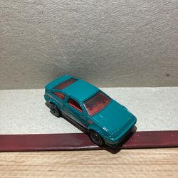 Hot Wheels Loose / Toyota AE-86 Corolla / Green