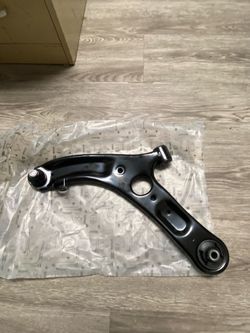 11-17 Hyundai Elantra; 12-17 Veloster New Front Left Lower Control Arm