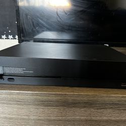 X-box One X