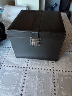 Glenora co box