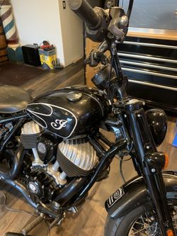 2023 Indian Dark Horse Bobber