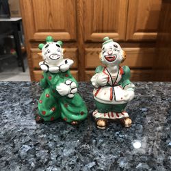Yona Original Clown Vintage 50's Salt And Pepper Ceramic Shakers.  Clowns.  Preowned Good Condition 