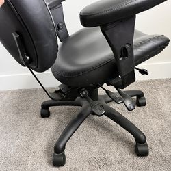 Lazy boy Office Chair