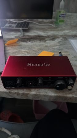 Focusrite Scarlett 2i2 second generation