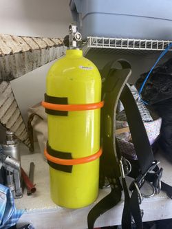 Commercial Diver Bail Out Bottle And Harness.