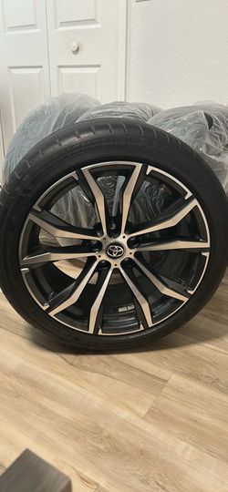 2021 Toyota Supra OEM 18” Wheels & Michelin Pilot Sport Tires (Set of 4)